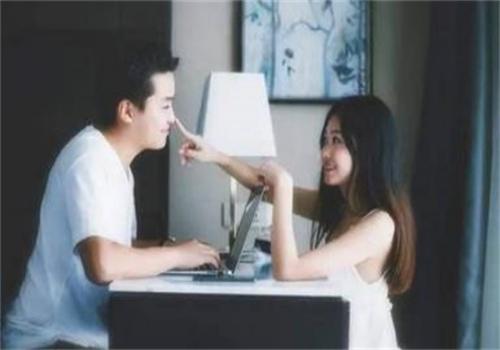 南昌侦探事务所:夫妻中一方出轨离婚财产怎么分配给对方
